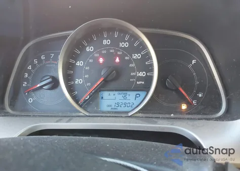 2015 Toyota Rav4 Xle from USA, damaged, VIN JTMRFREV2FD158582